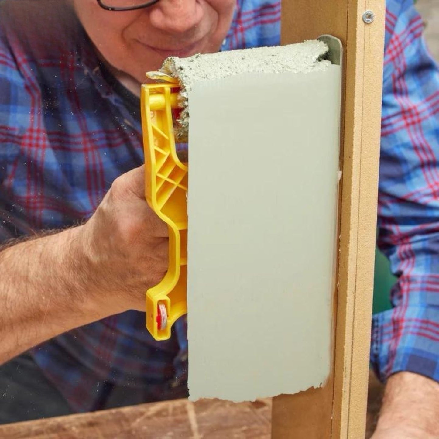 EdgePerfect™ | Geriausias dažymo įrankis, skirtas nepriekaištingiems kampams ir kraštams